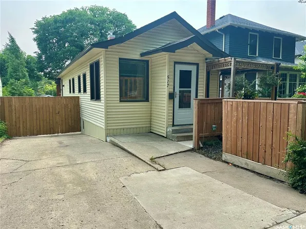 517 Bedford ROAD, Saskatoon, SK S7L 0E7