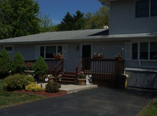 15 Jefferson Ter, Ogdensburg, NJ 07439