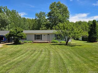 4877 Hess Rd, Vassar, MI 48768