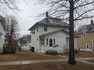 906 5th St NW, Austin, MN 55912