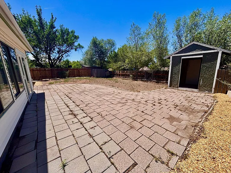 3824 Manchester St — Photo 24
