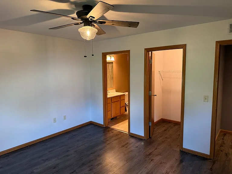 3013 Valley St #3015 — Photo 12