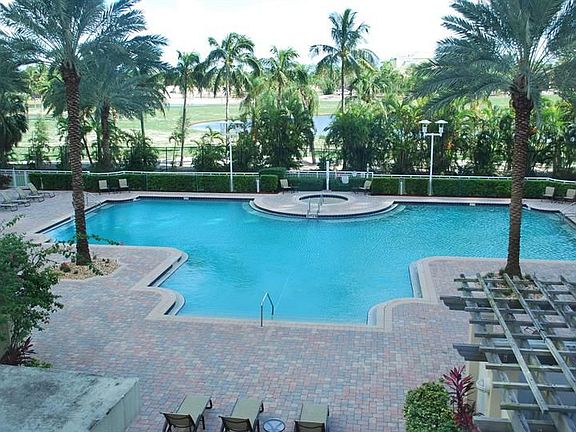 4th image of 1755 E Hallandale Beach Blvd Unit 1601E