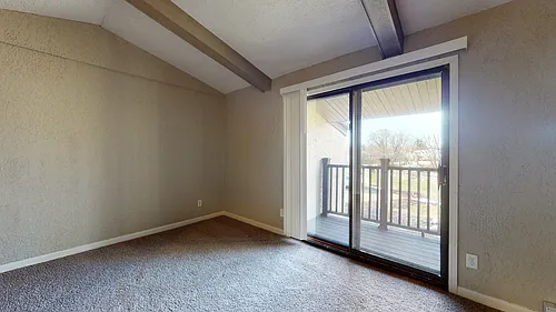 715 McCormick Ave #5 — Photo 6