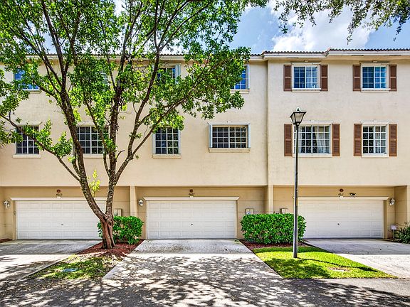 4th image of 4607 Danson Way