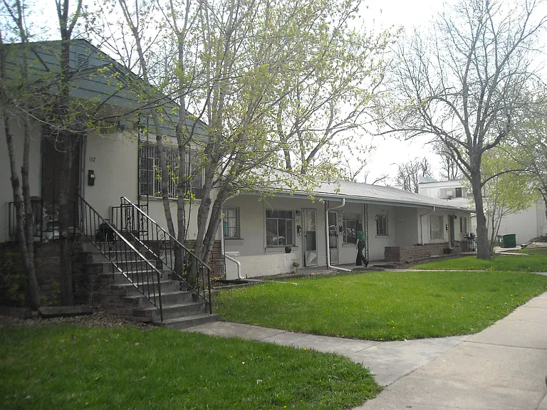 115 E Plum St #115 — Photo 9