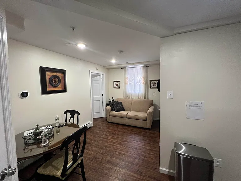 5700 Broadway #GROUND FLOOR — Photo 2