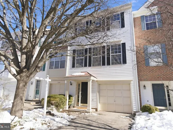 21946 Thompson Sq, Sterling, VA 20166