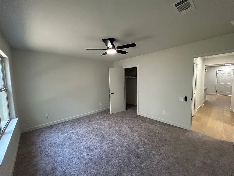 2410 Santa Rita St — Photo 12