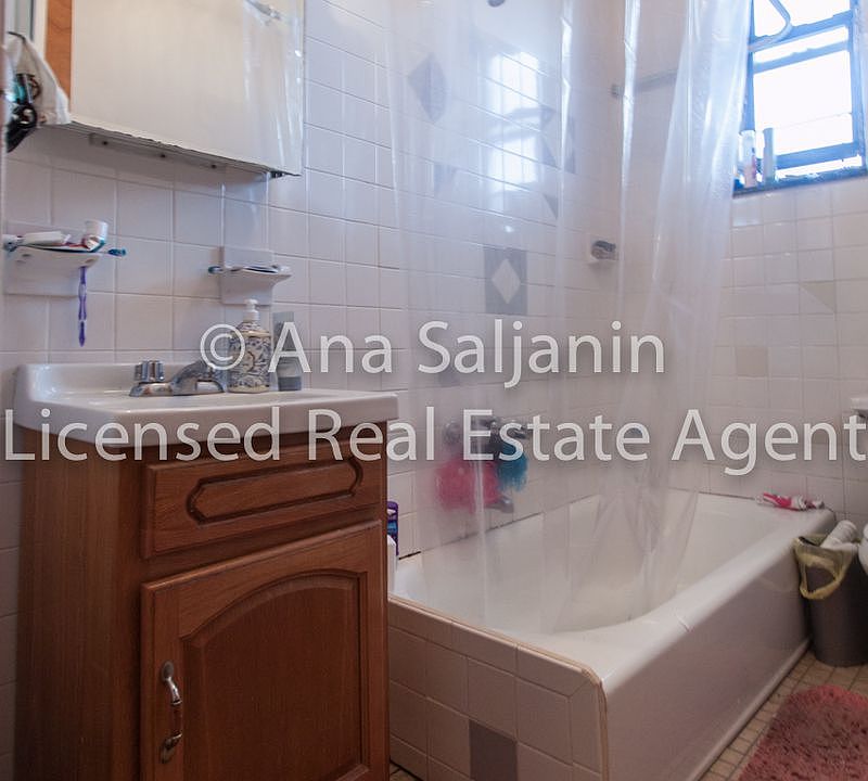 1st image of 3422 42nd St APT 3R