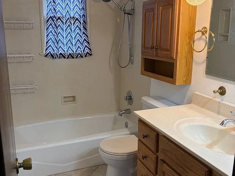 8923 N Walnut St — Photo 13