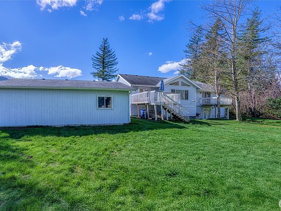 3rd image of 40815 Dorman Road