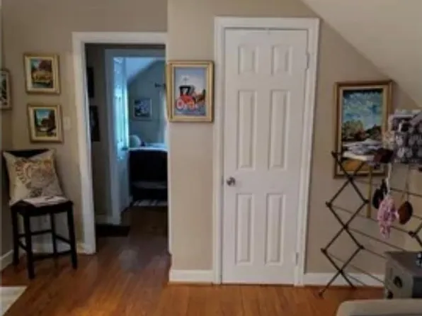 97 Berkeley Pl Floor 2, Bridgeport, CT 06610