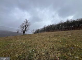 Hunting Ground Rd, Circleville, WV 26804