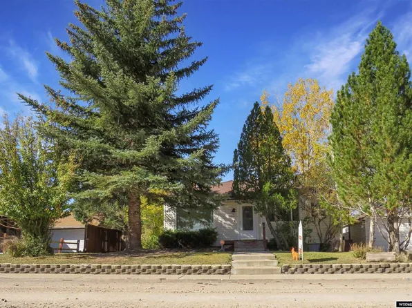 720 18th St, Evanston, WY 82930