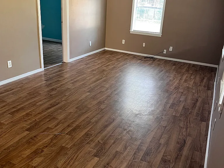 Moore Dr — Photo 3