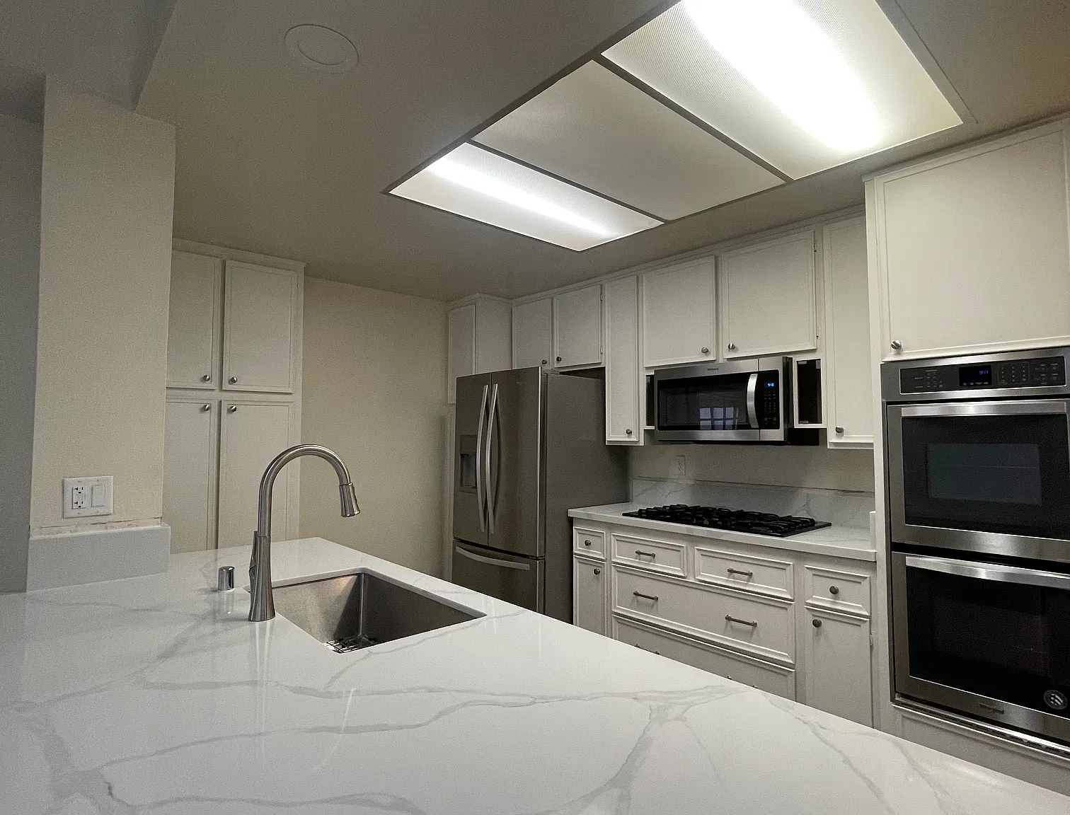 5829 Shadow Canyon Way — Photo 4