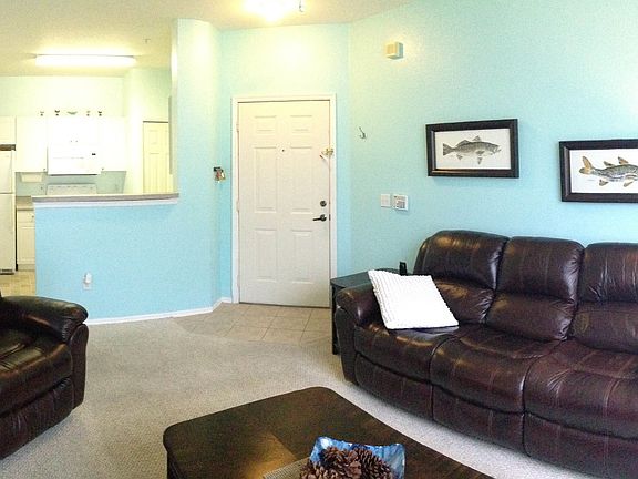 3rd image of 5683 Star Rush Dr APT 206