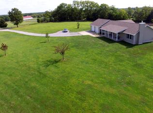 9510 W Graham Rd, Rocheport, MO 65279