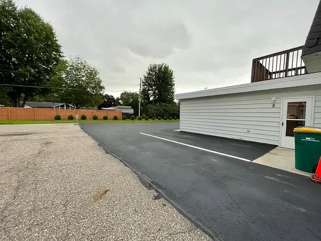 3 bed, 1920 sqft, $1,775 — Photo 3
