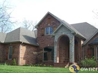 2704 W Pebble Creek Dr, Nixa, MO 65714