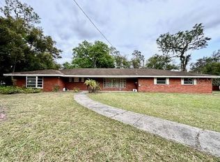 4906 Ryals Rd, Zephyrhills, FL 33541