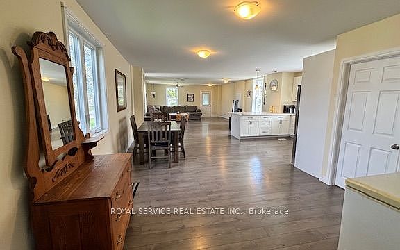 2nd image of 556 County Road 28 Rd