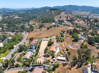 2605 Kauana Loa Dr, Escondido, CA 92029