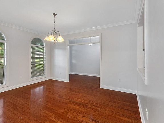 5th image of 4036 Barbe Wood Dr