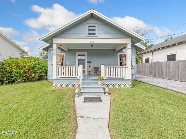 205 Bourg St, Jeanerette, LA 70544