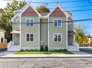 17-17A Emerson St #B, Stoneham, MA 02180