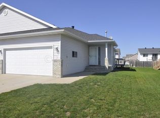 1132 43rd Ave W, West Fargo, ND 58078