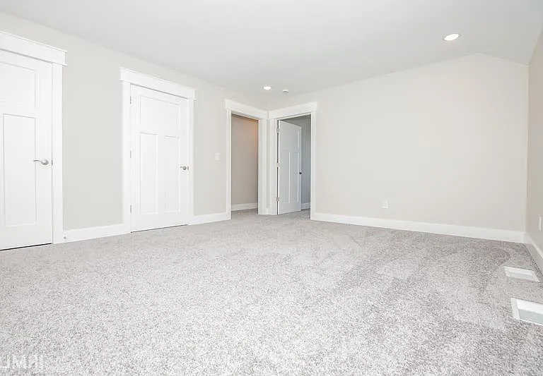 8458 Bell Crossing Dr — Photo 25