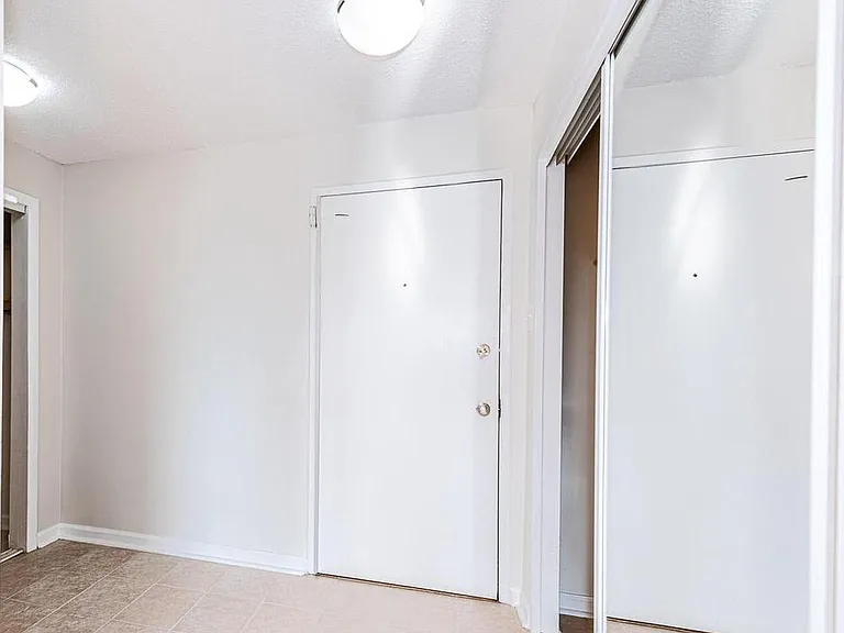 1730 Arlington Blvd #501 — Photo 7