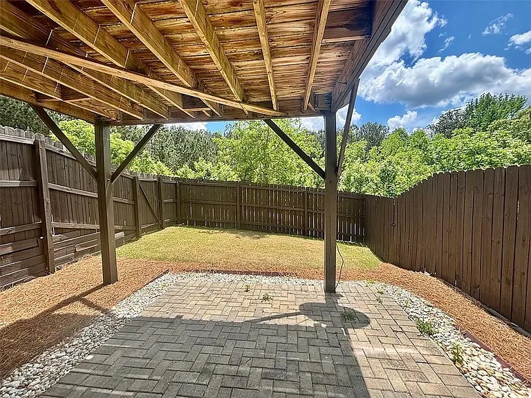 1700 Paxton Dr SW — Photo 24