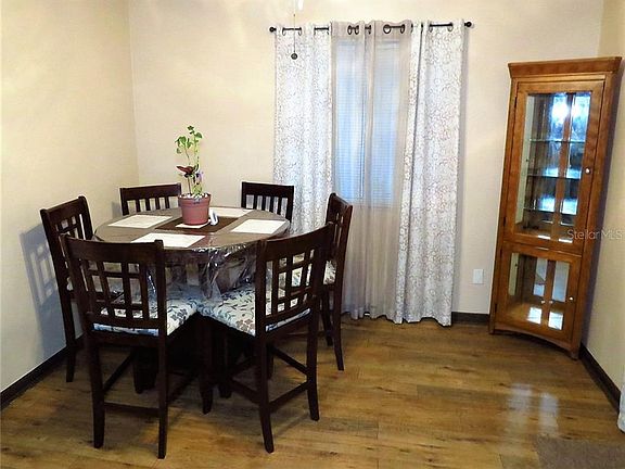4th image of 21433 Northwood Dr