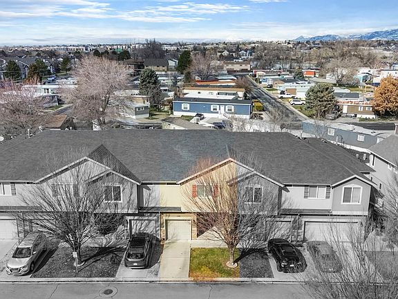 5th image of 1148 W Seraphim Ct