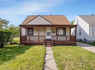 8289 Ford Ave, Warren, MI 48089