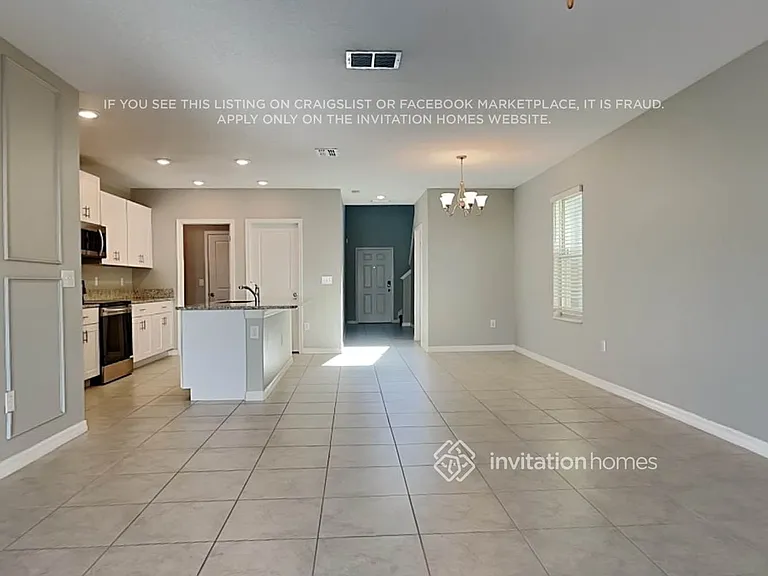 11908 Miracle Mile Dr — Photo 6