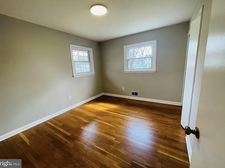 6810 Fern Ln — Photo 21