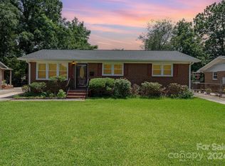 5424 Myrica Ln, Charlotte, NC 28213