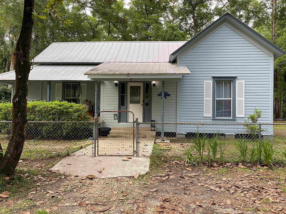 1st image of 6 Dickson St