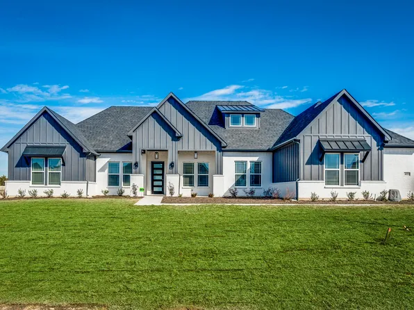 4025 Lagos Dr, Midlothian, TX 76065