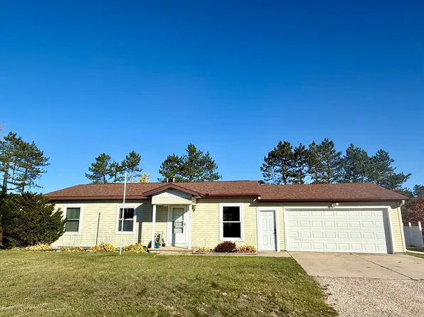 262 Klarer Hinnel Dr, Gaylord, MI 49735