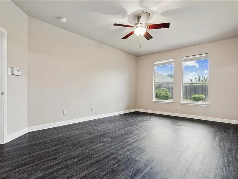 708 San Antonio Trl — Photo 18