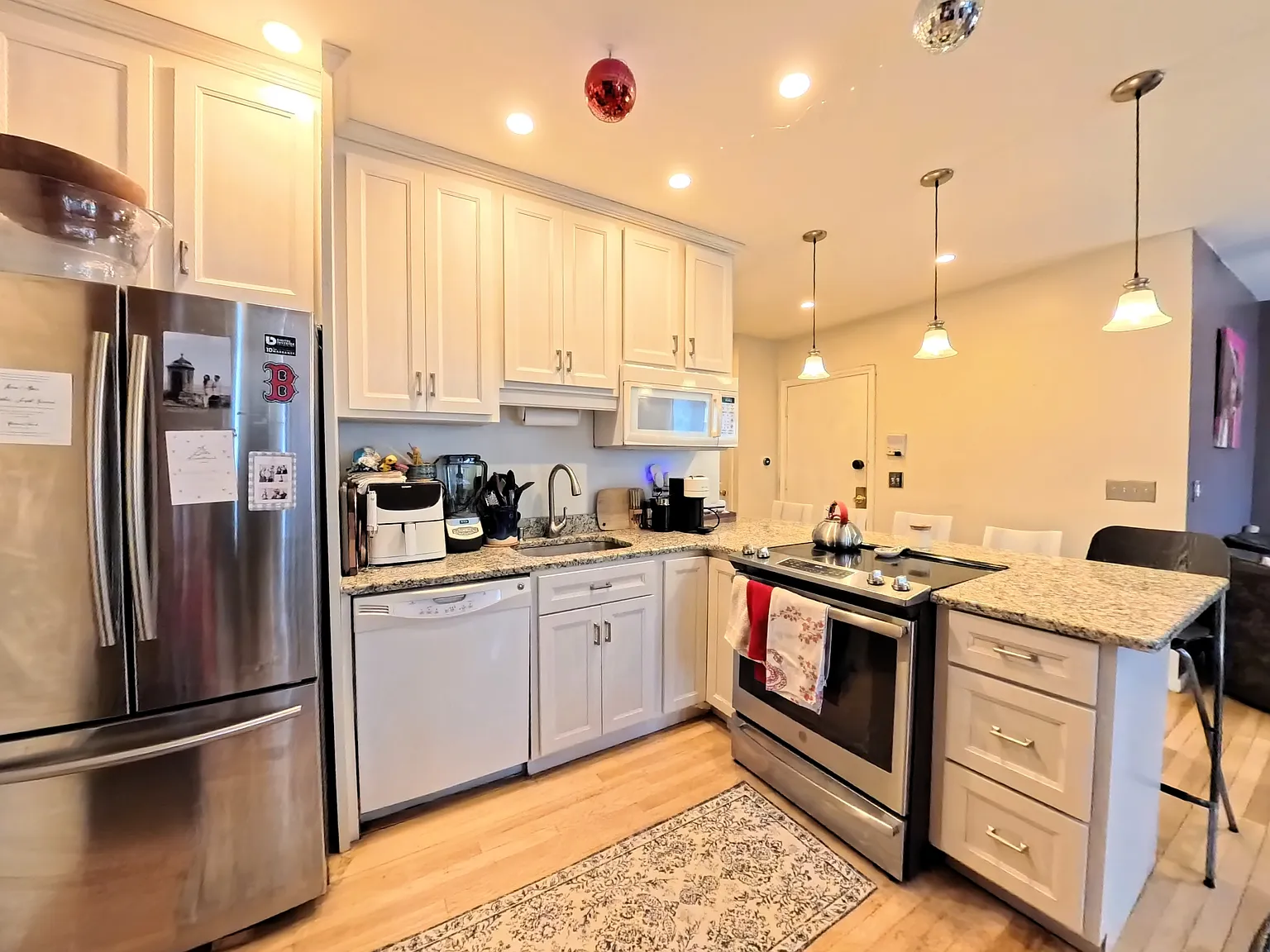 285 Dorchester Street - 2 — Photo 1