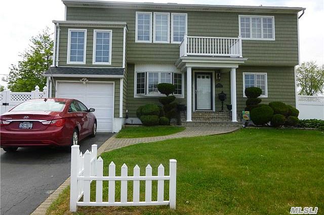 1st image of 4080 Maywood Dr