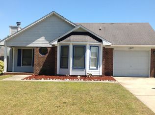 2917 Rosemeade Dr, Fayetteville, NC 28306