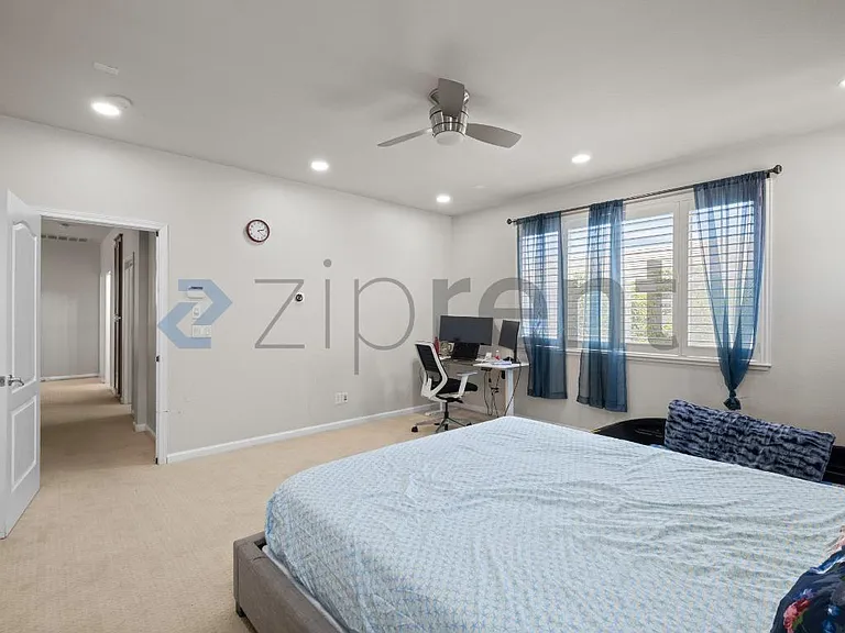 633 Farrington St — Photo 23