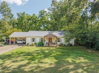 1702 Magnolia Rd, Corinth, MS 38834